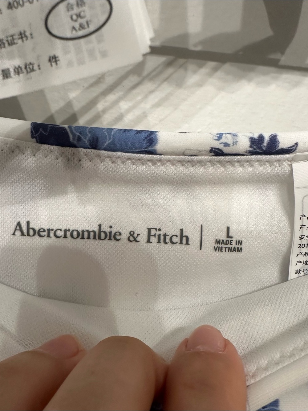 NWT Abercrombie & Fitch Floral Bikini Set Large - Picture 3 of 6